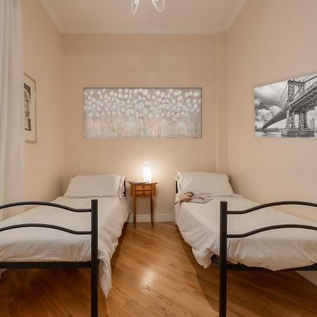 Dimora Coronari Apartment Rome Exterior photo